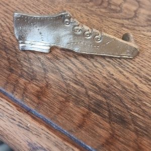 Michael Aram Shoe Pull